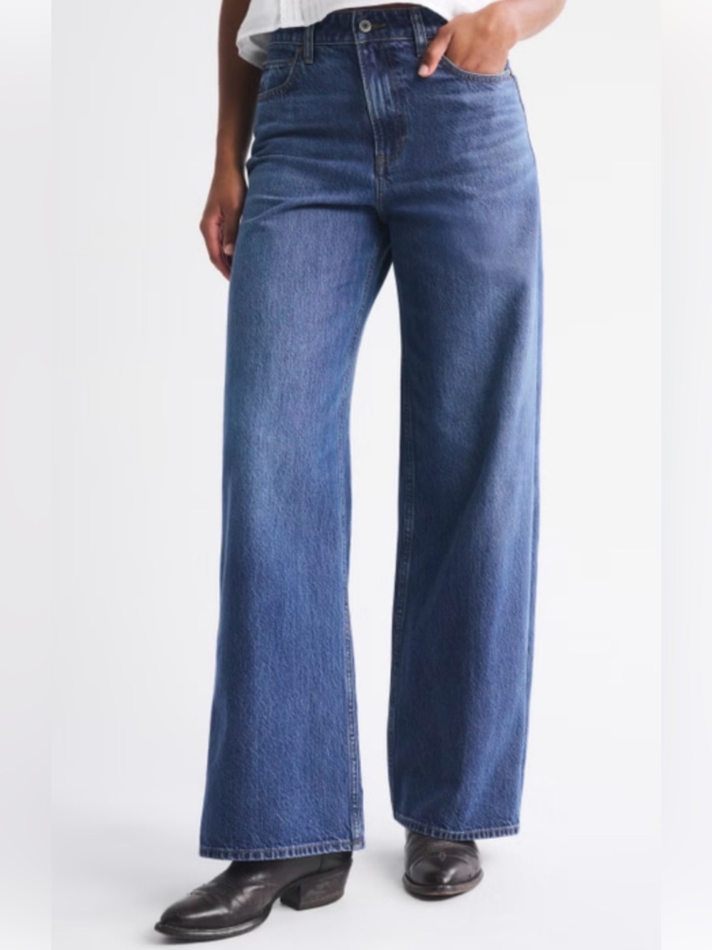 Wide Leg High-Rise Jeans - Women Abercrombie